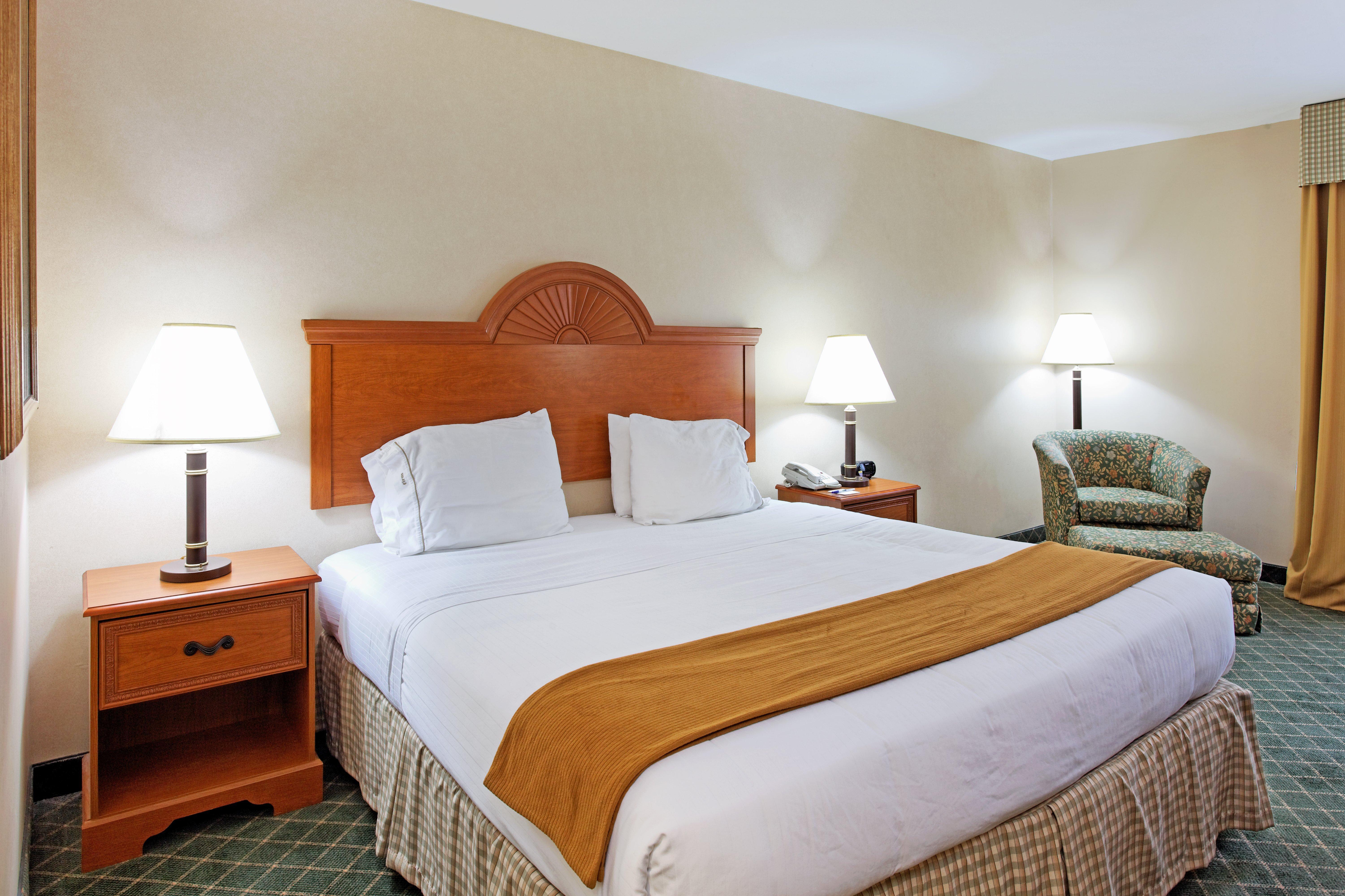 Holiday Inn Express & Suites Sylacauga Eksteriør billede