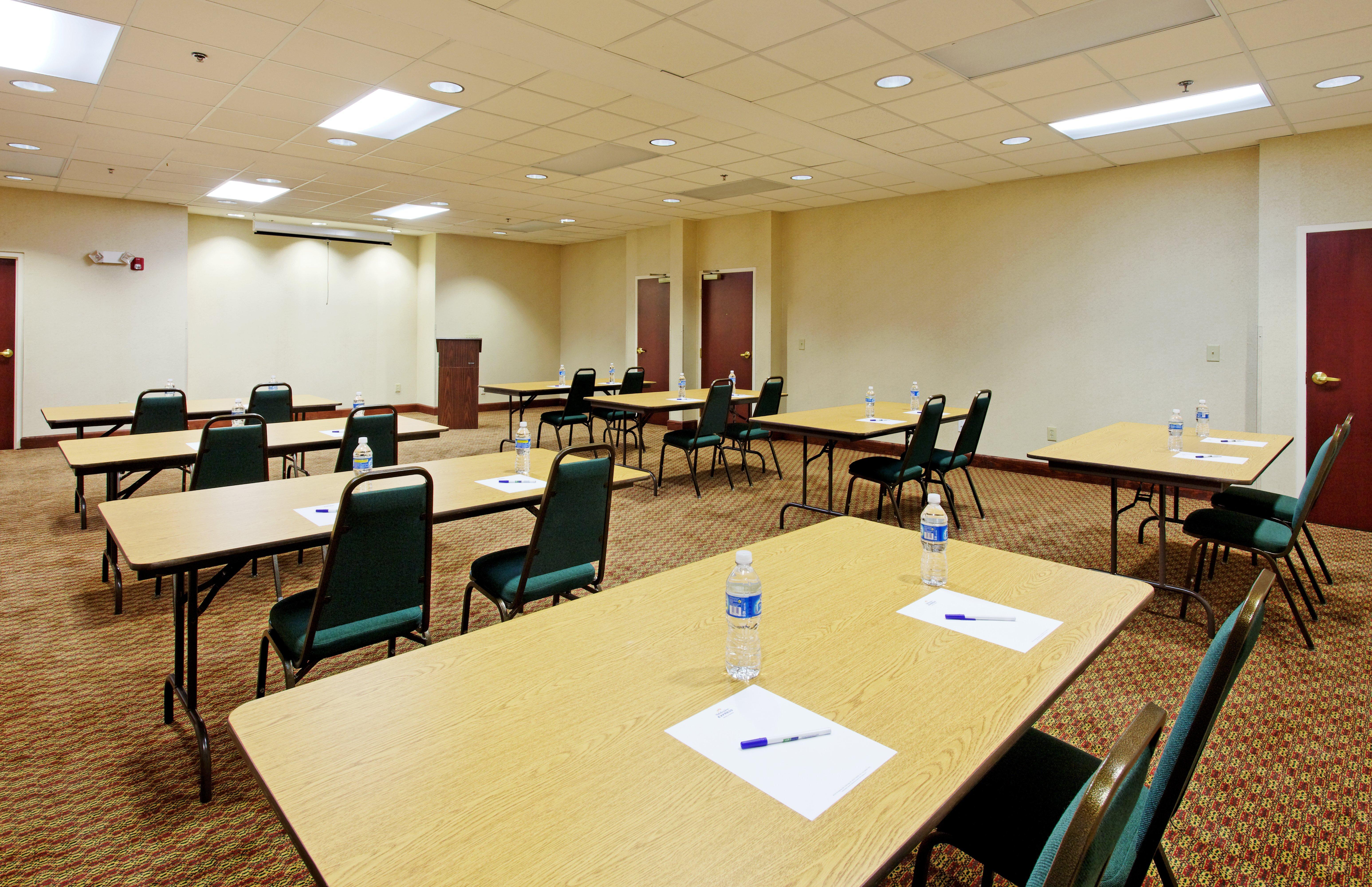Holiday Inn Express & Suites Sylacauga Eksteriør billede